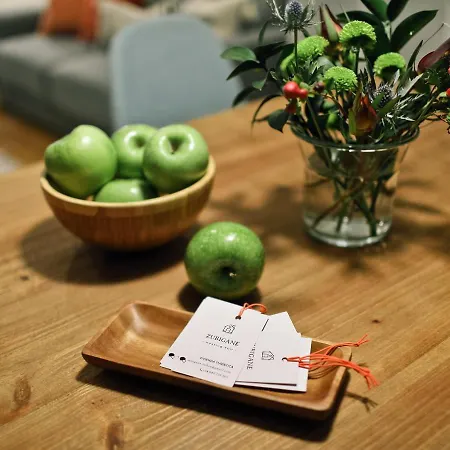 Junto A La Ria & Parking بلباو