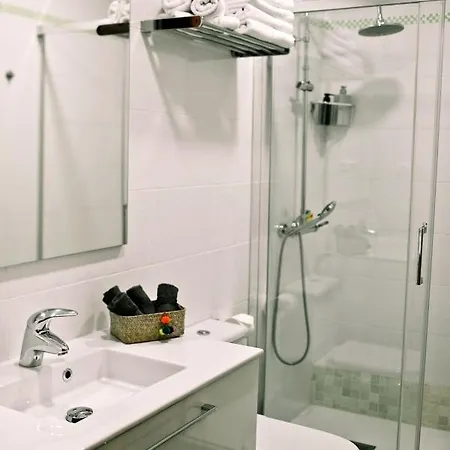 Zubigane Junto A La Ria & Parking Апартаменты *