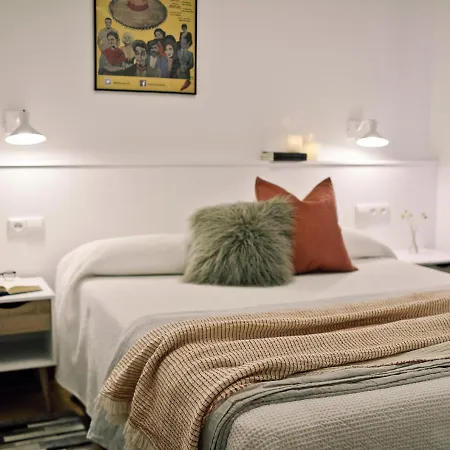 Junto A La Ria & Parking דירה